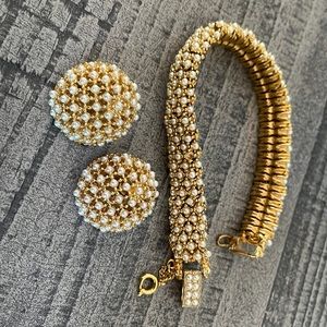VINTAGE PEARL BRACELET AND CLIP EARRINGS